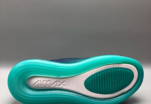 Nike Air Max 720 搭载厚度优于 Nike 先前鞋款的大型 Air 气垫 (10)