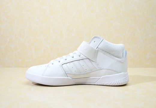Adidas VARIAL MID 邓超同款 三叶草高帮休闲板鞋 (1)