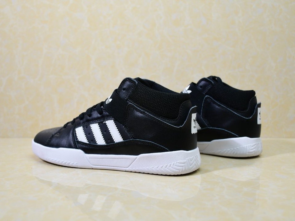 Adidas VARIAL MID 邓超同款 三叶草高帮休闲板鞋 (43)
