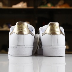 Adidas 三叶草 贝壳头板鞋 (6)