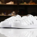 Adidas 三叶草 贝壳头板鞋 (23)