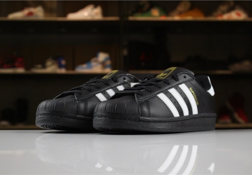 Adidas 三叶草 贝壳头板鞋 (36)