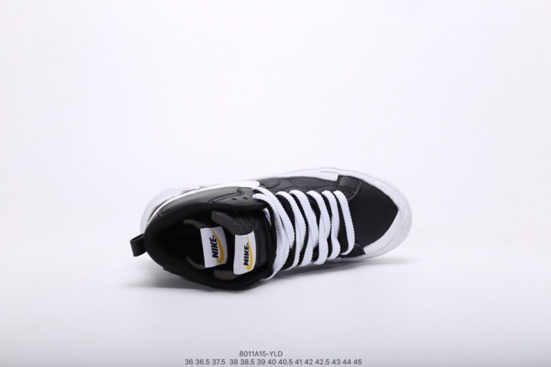 开拓者 日式解构美学SACAI联名 x Nike Blazer重叠  (14).jpg