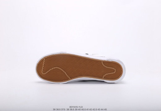 开拓者 日式解构美学SACAI联名 x Nike Blazer重叠  (40)