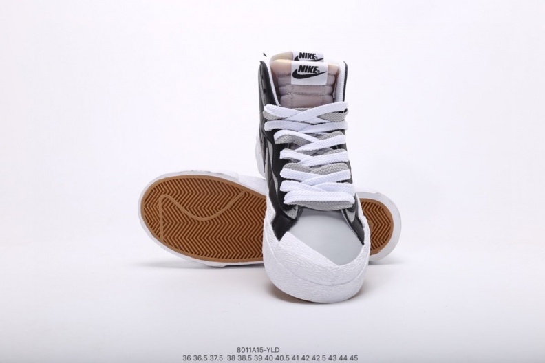 开拓者 日式解构美学SACAI联名 x Nike Blazer重叠  (47).jpg