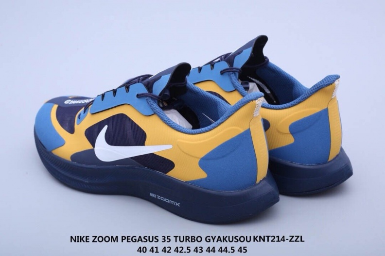 Nike Zoom Pegasus 35 Turbo 登月35代 (7).jpg