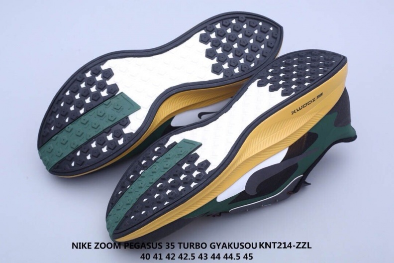 Nike Zoom Pegasus 35 Turbo 登月35代 (10).jpg