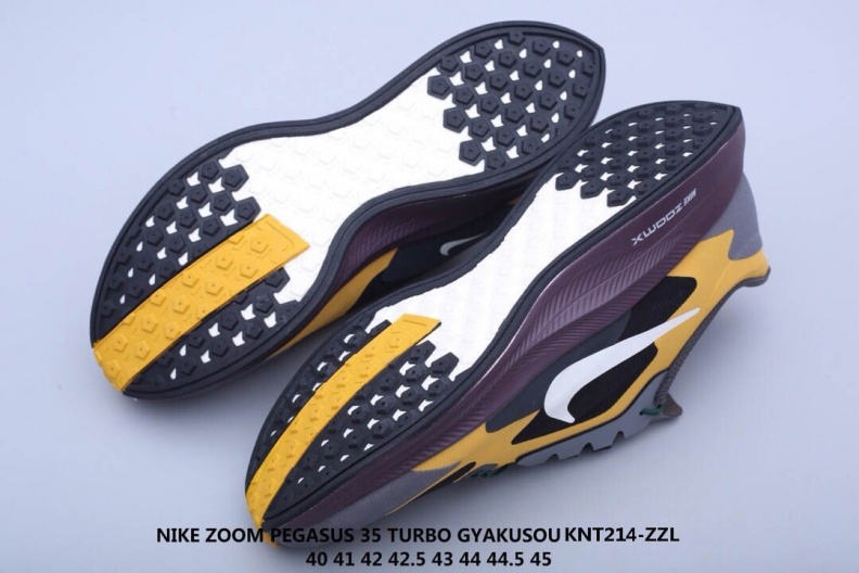 Nike Zoom Pegasus 35 Turbo 登月35代 (25).jpg