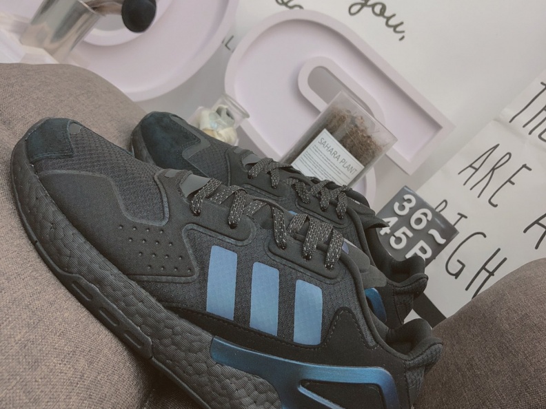 Adidas Day Jogger 阿迪达斯三叶草爆米花缓震跑步鞋 夜行者 (7)