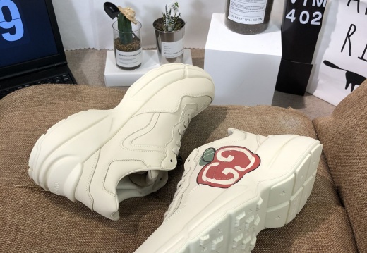  Gucci Rhyton Vintage Trainer Sneaker  (22)