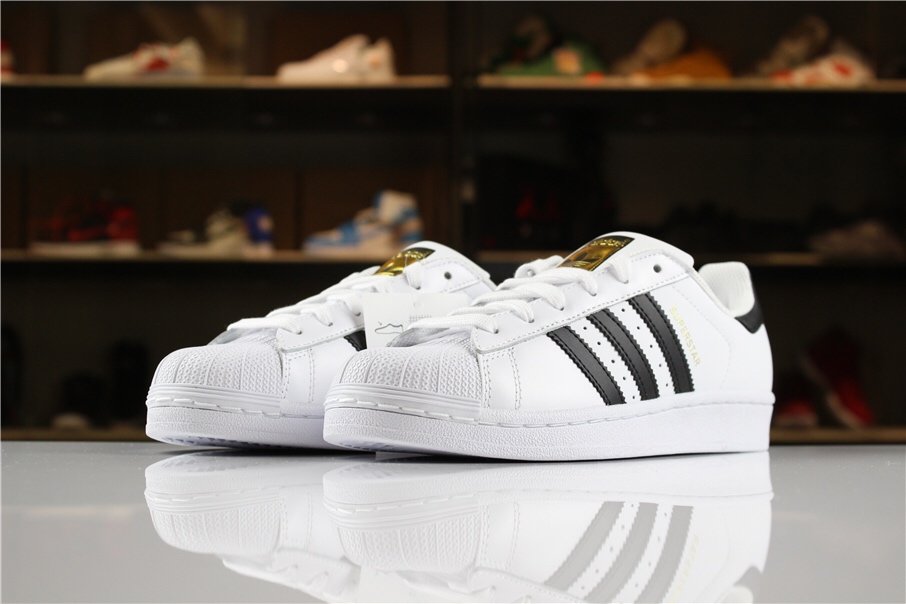 Adidas 三叶草 贝壳头板鞋 (9)